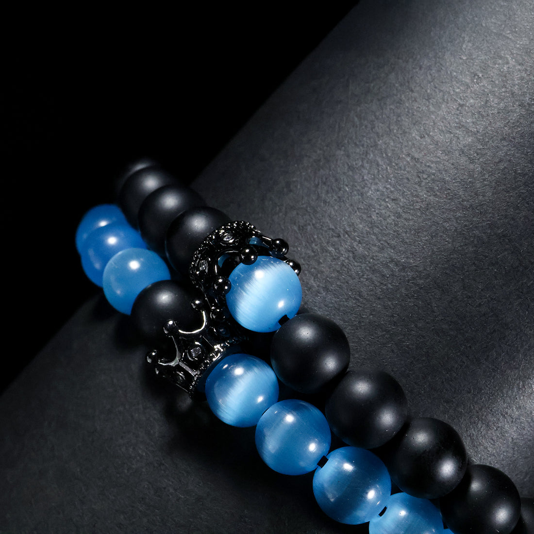 OZO Crown Blue Cat’s Eye Double Bracelet