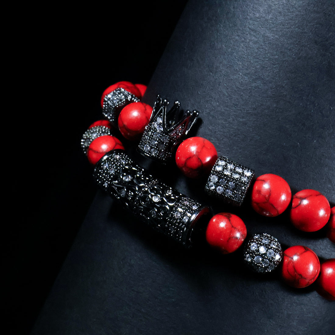 OZO Crimson Crown Bracelet Set
