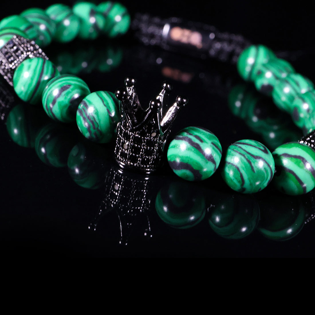 Crown Green Striped Stone Bracelet