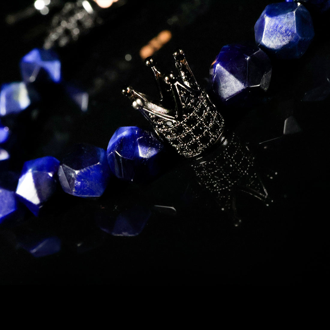 Diamond-Cut Blue Stone Bracelet