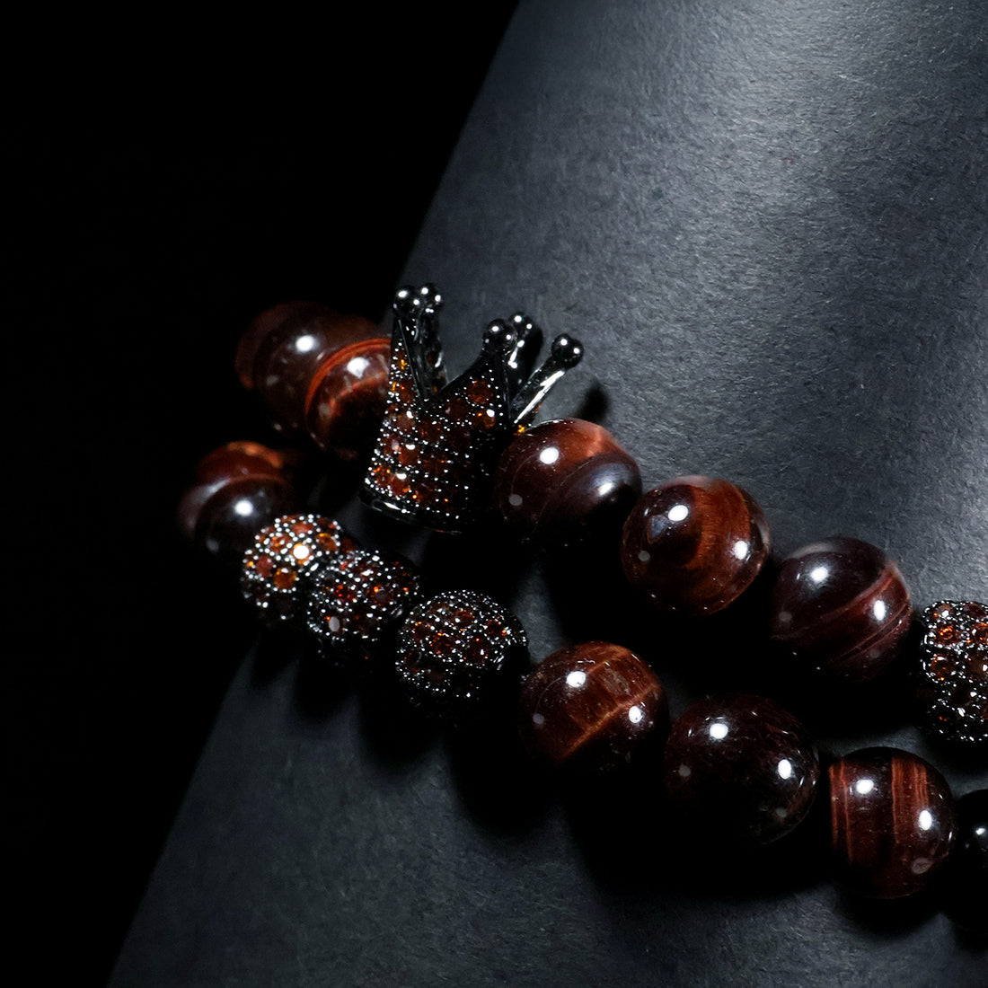 OZO Royal Tiger Eye Crown Bracelet Set