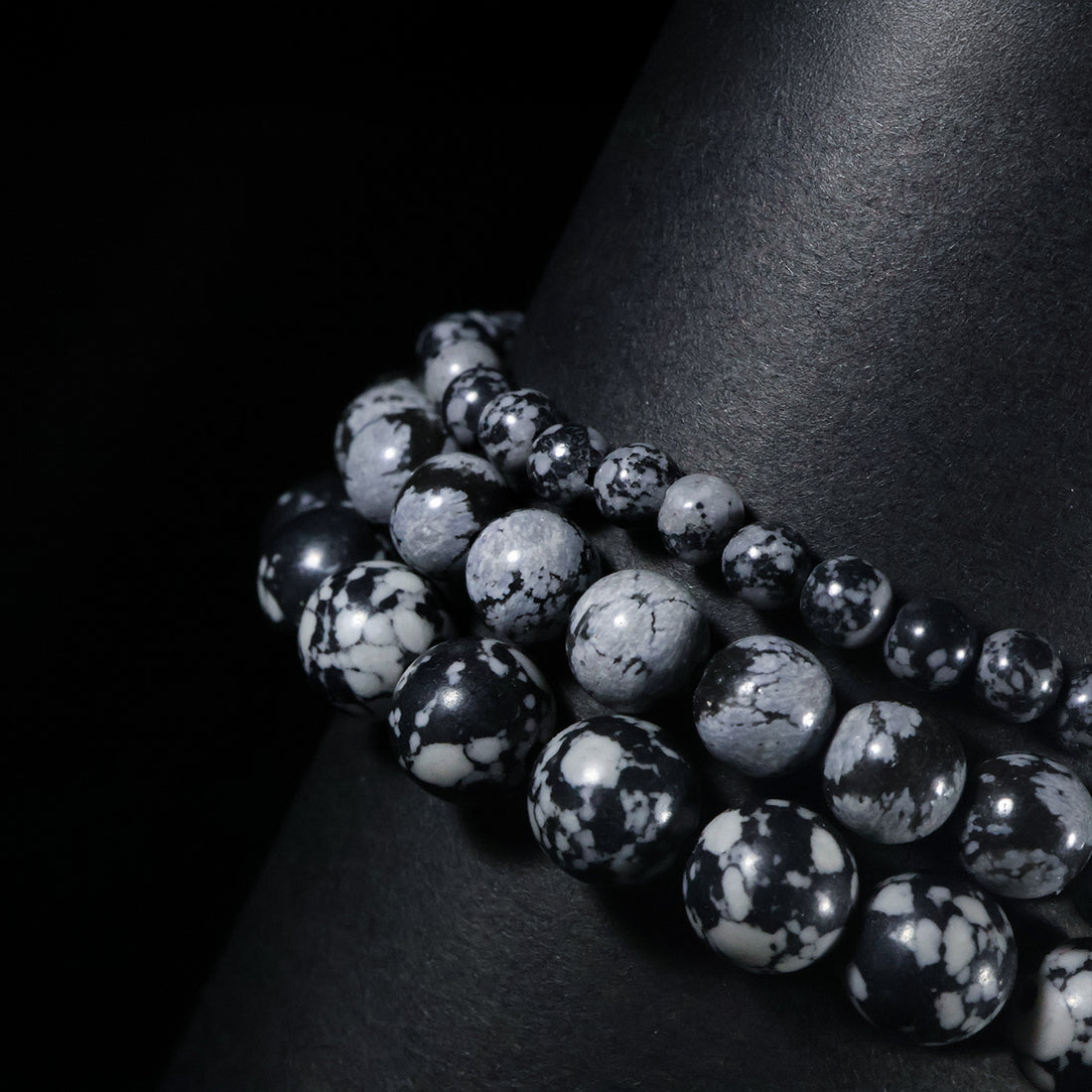 Obsidian Snow Stone — Signature Stack